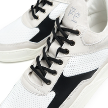 لوحة شبح منخفضة الارتفاع باللون الأبيض/الأسود