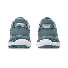 Gel-Cumulus 16 White Ironclad.