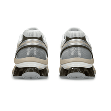 Gel-Kinetic Fluent White Marzipan.