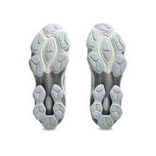 Gel-Kinetic Fluent White