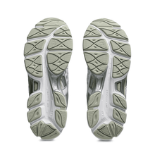 Gel-NYC 2055 Cream Dolphin Grey.