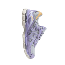 Gel-NYC Piedmont Grey Bluebell.