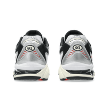 Gel-Nimbus 10.1 White Black.