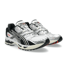 Gel-Nimbus 10.1 White Black.