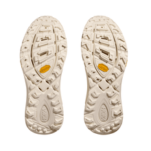 Mafate Speed 2 Pale Tangerine Ember.