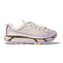 Mafate Three2 Wordmark Alabaster Iris Flower.