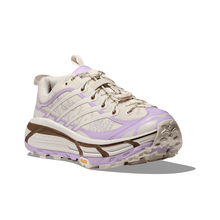 Mafate Three2 Wordmark Alabaster Iris Flower.