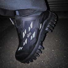 حذاء Y2OP أسود